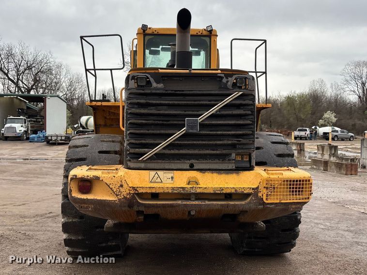 image for item DT0064 2007 Volvo L220E wheel loader