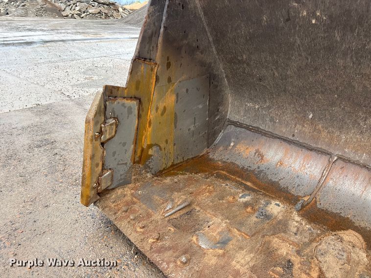 image for item DT0064 2007 Volvo L220E wheel loader