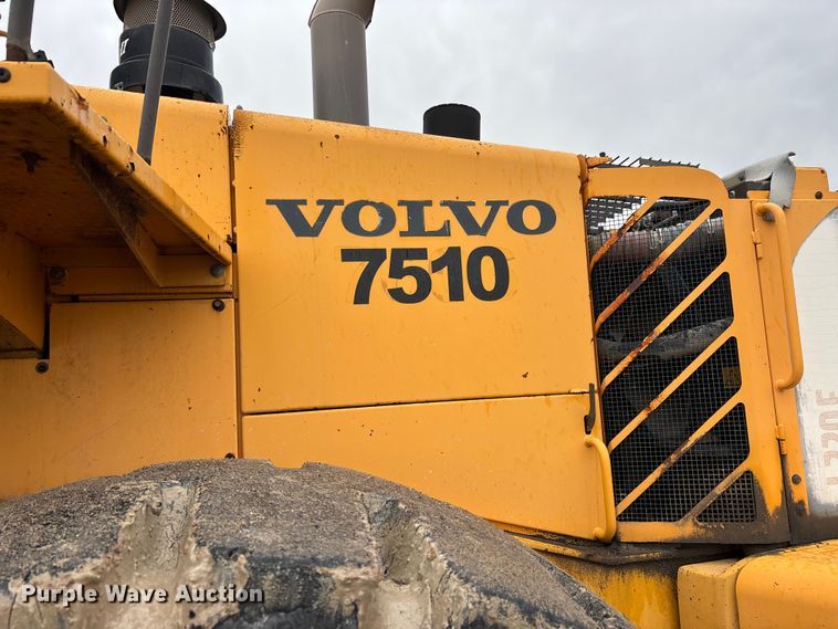 image for item DT0064 2007 Volvo L220E wheel loader