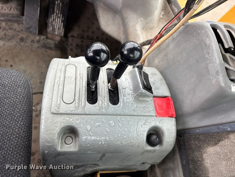 image for item DT0064 2007 Volvo L220E wheel loader