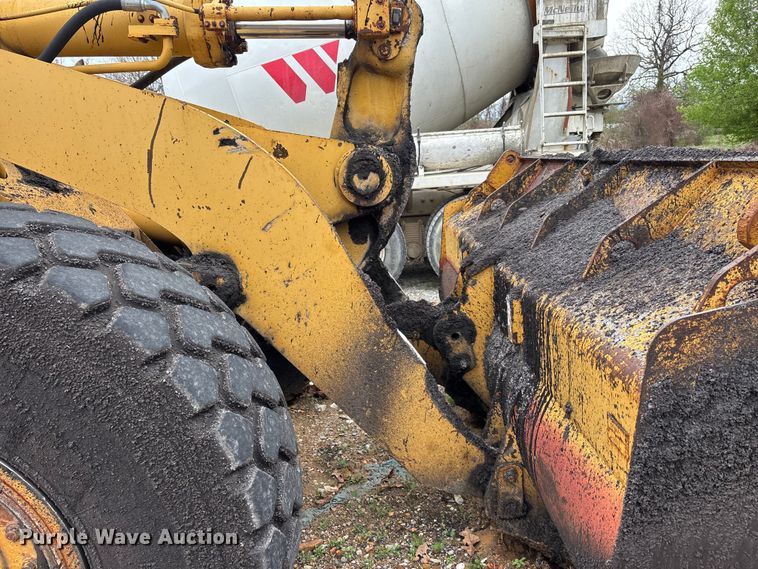 image for item DT0065 Caterpillar 950B wheel loader