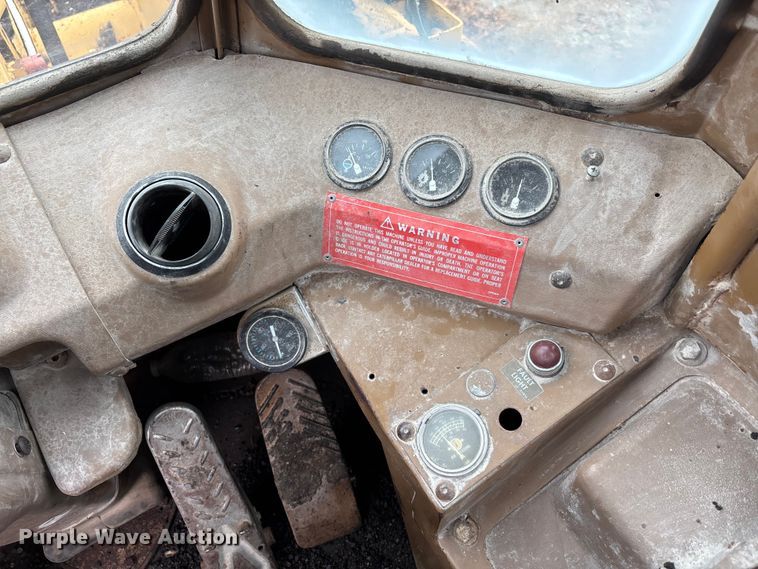 image for item DT0065 Caterpillar 950B wheel loader