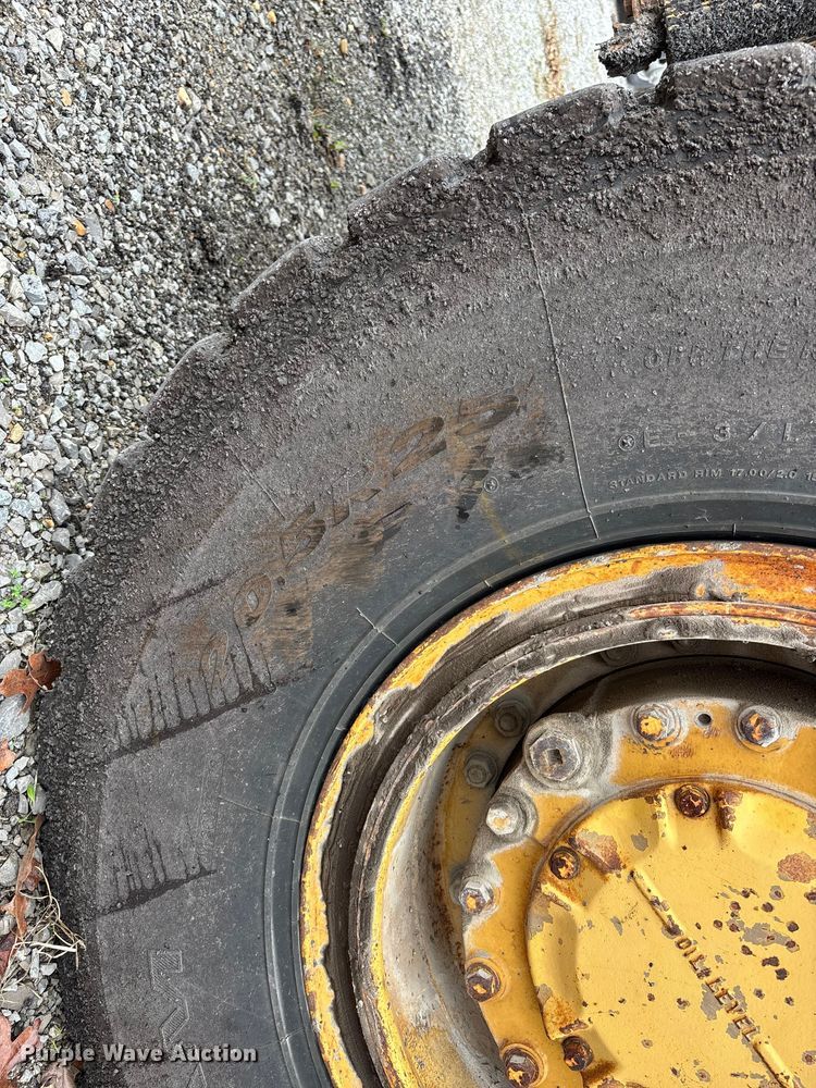 image for item DT0065 Caterpillar 950B wheel loader