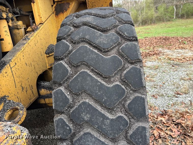 image for item DT0065 Caterpillar 950B wheel loader
