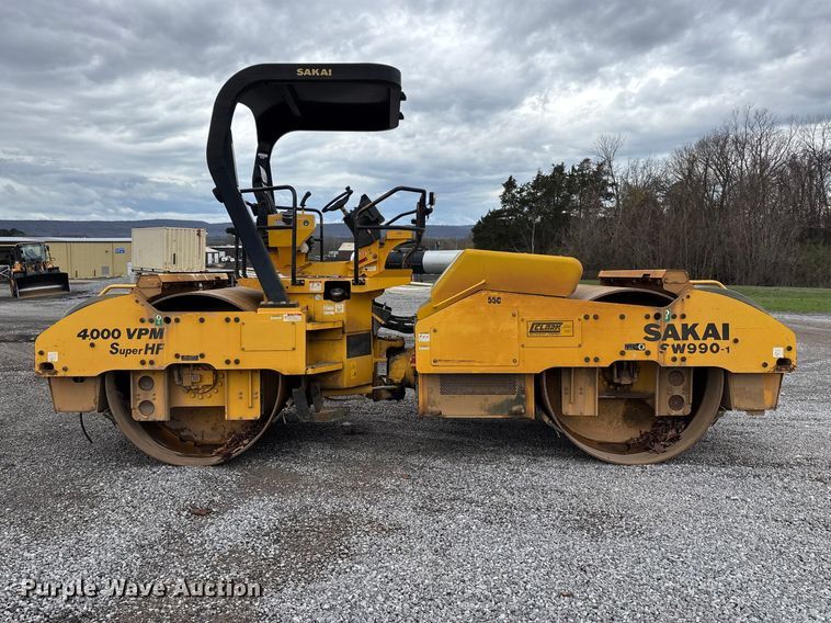 image for item DT0066 2018 Sakai SW990-1 double drum roller