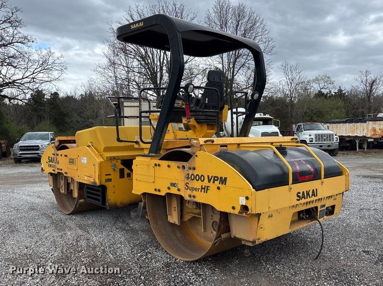 image for item DT0066 2018 Sakai SW990-1 double drum roller