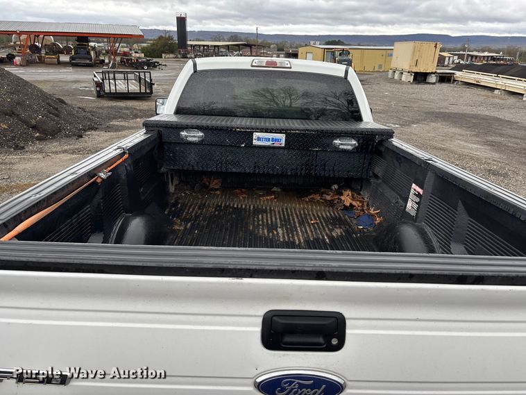 image for item DT0067 2013 Ford F150 XL pickup truck
