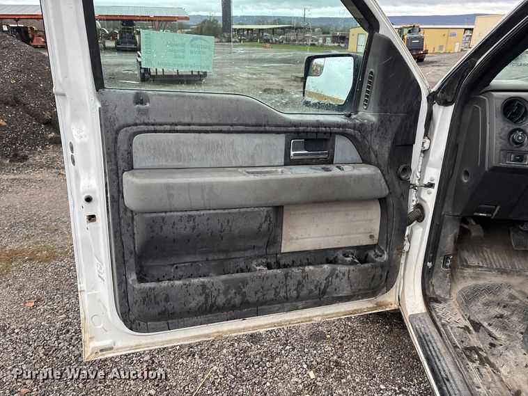 image for item DT0067 2013 Ford F150 XL pickup truck
