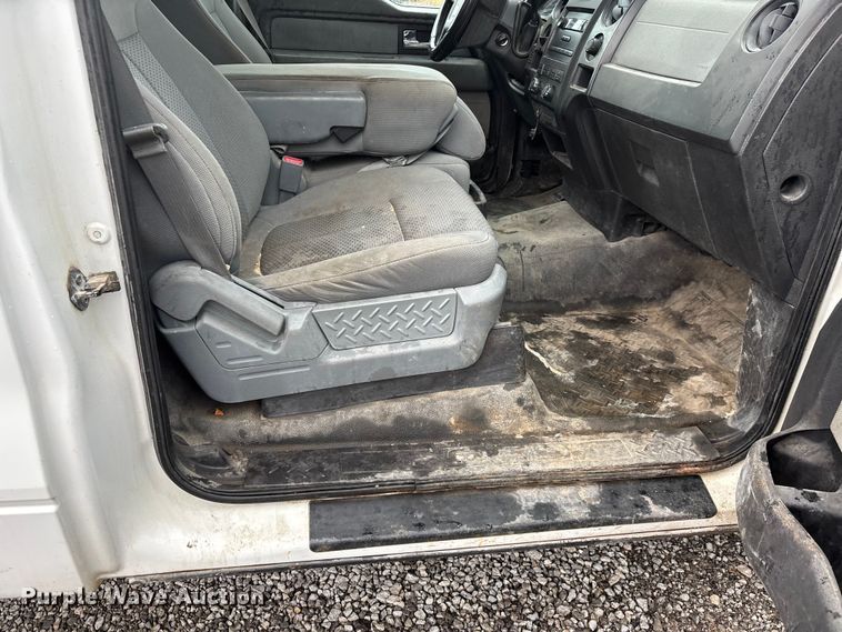 image for item DT0067 2013 Ford F150 XL pickup truck