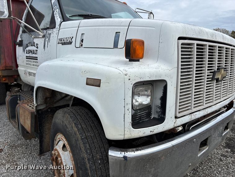 image for item DT0068 1990 Chevrolet C7 Kodiak dump flatbed truck