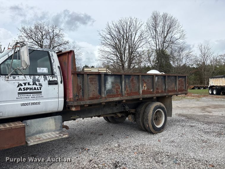 image for item DT0068 1990 Chevrolet C7 Kodiak dump flatbed truck