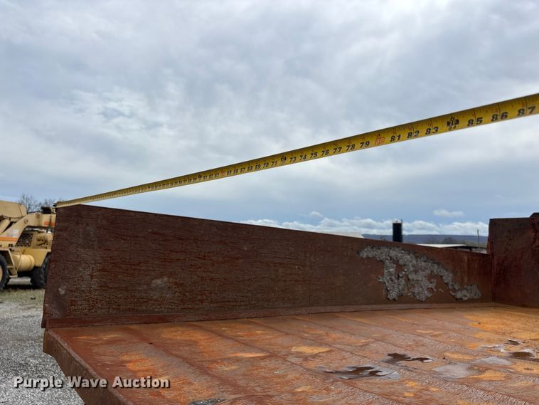 image for item DT0068 1990 Chevrolet C7 Kodiak dump flatbed truck