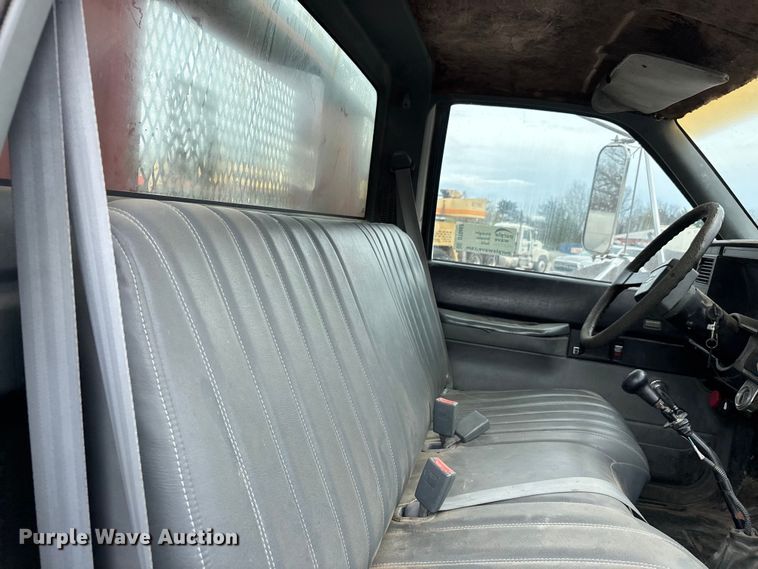 image for item DT0068 1990 Chevrolet C7 Kodiak dump flatbed truck