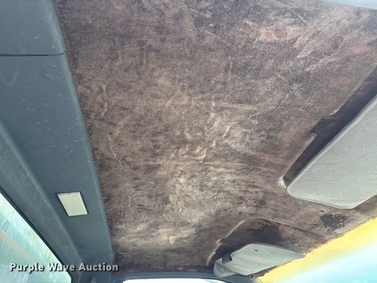 image for item DT0068 1990 Chevrolet C7 Kodiak dump flatbed truck