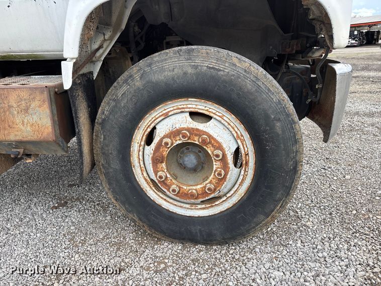 image for item DT0068 1990 Chevrolet C7 Kodiak dump flatbed truck