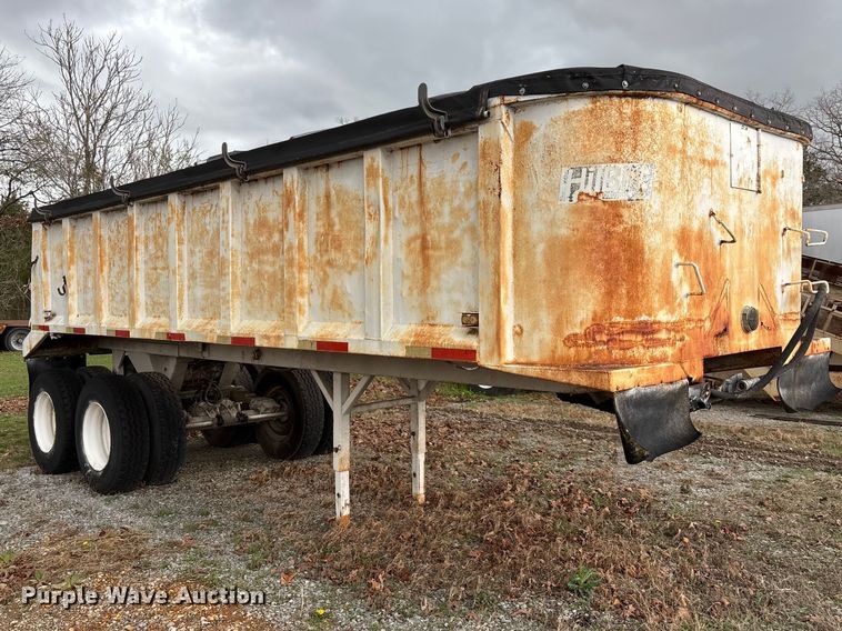 image for item DT0069 1985 Hibilt end dump trailer