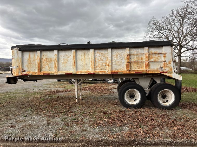 image for item DT0069 1985 Hibilt end dump trailer