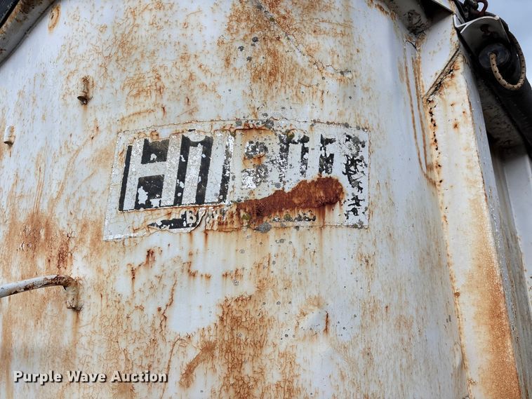 image for item DT0069 1985 Hibilt end dump trailer