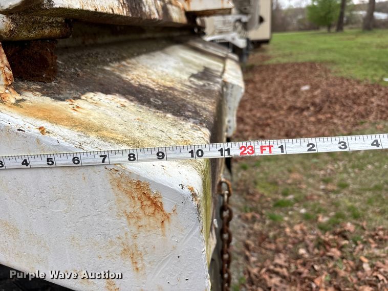 image for item DT0069 1985 Hibilt end dump trailer