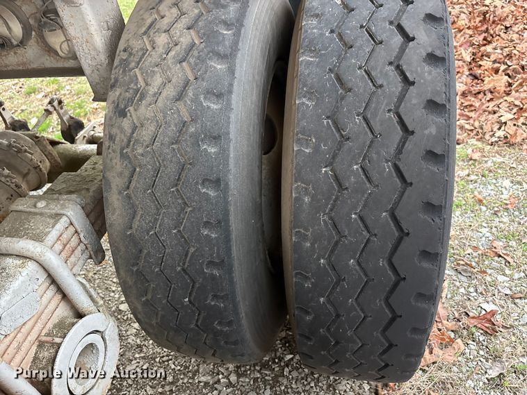 image for item DT0069 1985 Hibilt end dump trailer