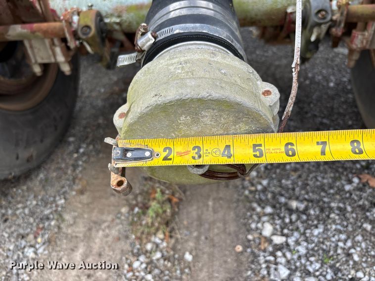 image for item DT0070 1989 Polar pneumatic dry bulk trailer