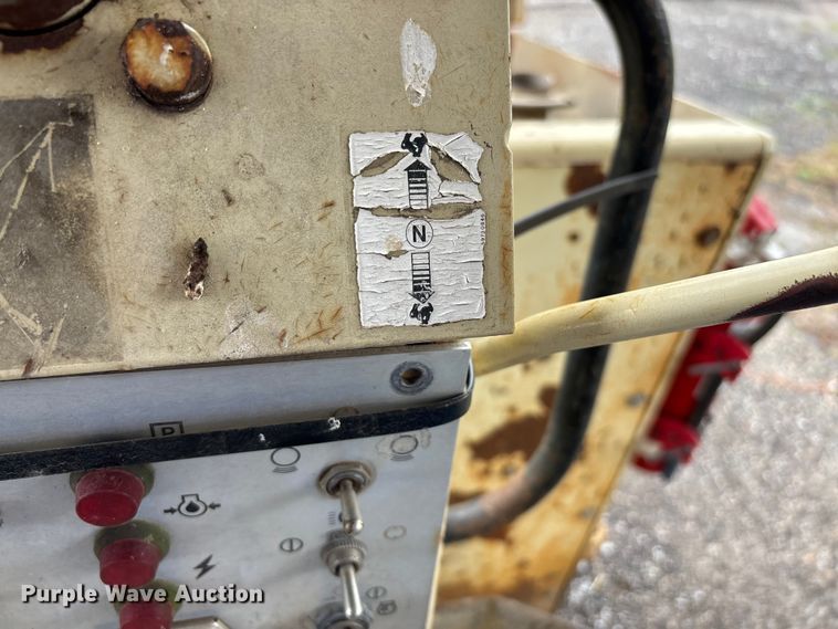 image for item DT0072 Ingersoll Rand DD-25 double drum vibratory roller