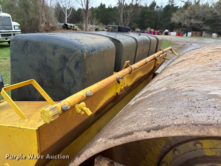 image for item DT0073 Sakai SW100 double drum roller