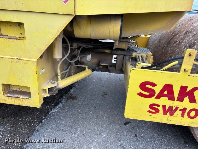 image for item DT0073 Sakai SW100 double drum roller