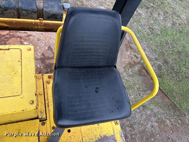 image for item DT0073 Sakai SW100 double drum roller