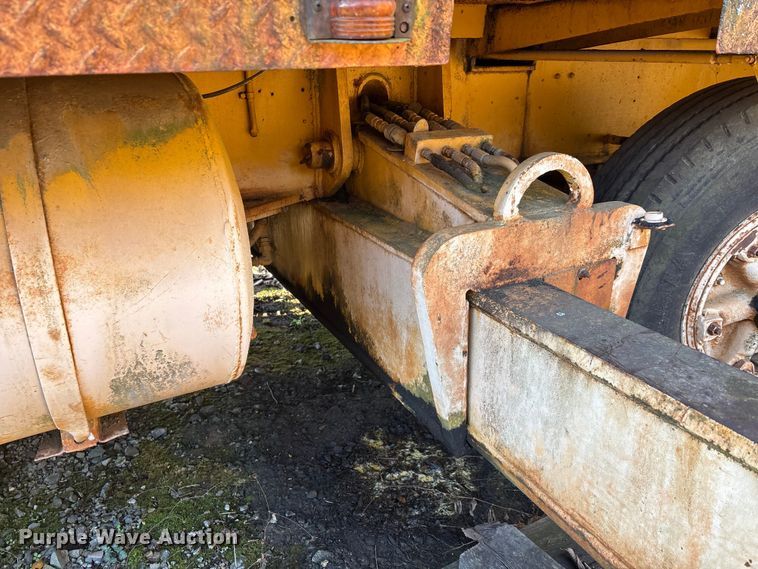 image for item DT0075 American 395 BT crane