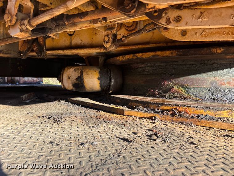 image for item DT0075 American 395 BT crane