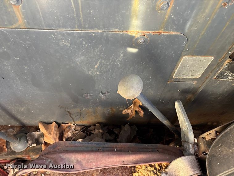 image for item DT0075 American 395 BT crane