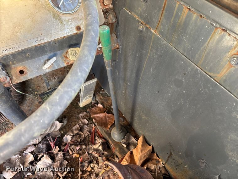 image for item DT0075 American 395 BT crane