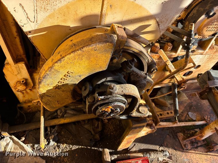 image for item DT0075 American 395 BT crane