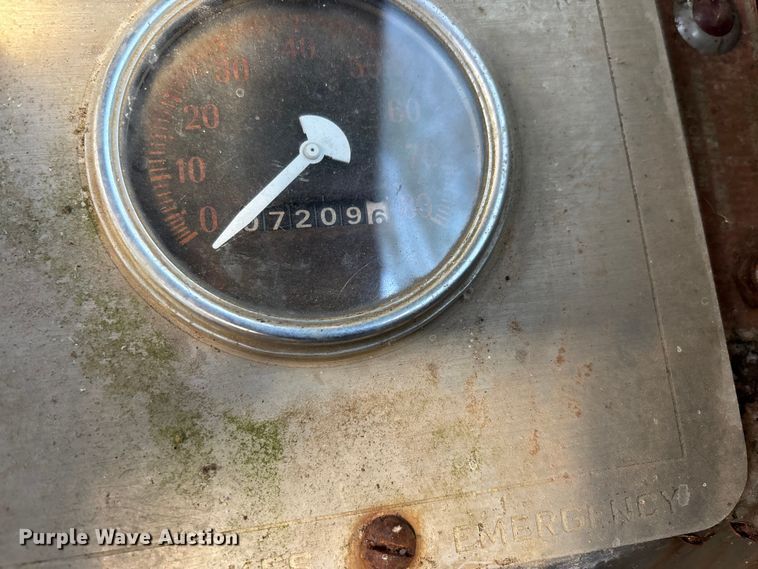 image for item DT0075 American 395 BT crane