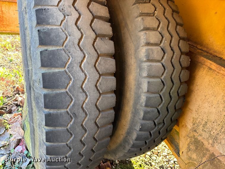 image for item DT0075 American 395 BT crane