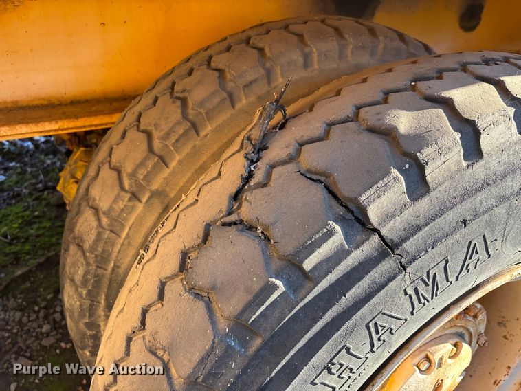 image for item DT0075 American 395 BT crane