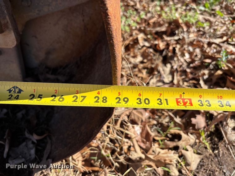 image for item DT0078 1996 Ingersoll Rand DD-24 double drum vibratory roller