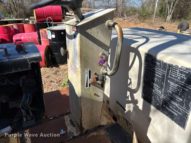 image for item DT0078 1996 Ingersoll Rand DD-24 double drum vibratory roller