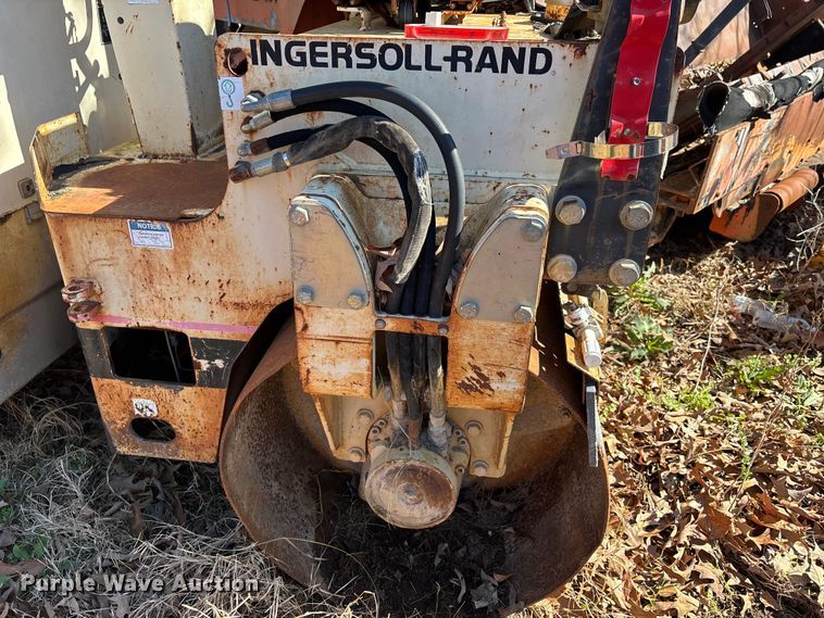 image for item DT0078 1996 Ingersoll Rand DD-24 double drum vibratory roller