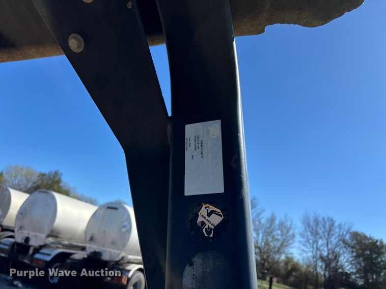 image for item DT0079 2000 Caterpillar CB-334D double drum vibratory roller