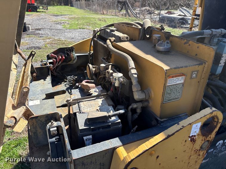 image for item DT0079 2000 Caterpillar CB-334D double drum vibratory roller