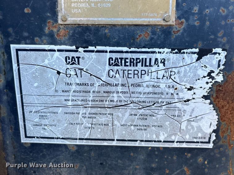 image for item DT0079 2000 Caterpillar CB-334D double drum vibratory roller