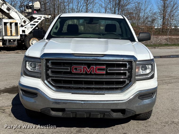 image for item DT0080 2018 GMC Sierra 1500 pickup truck