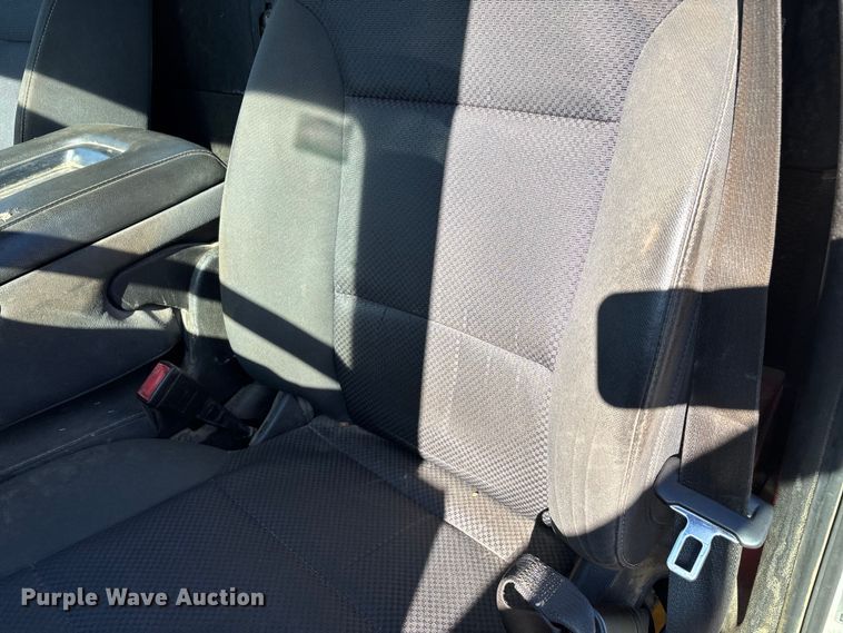 image for item DT0080 2018 GMC Sierra 1500 pickup truck