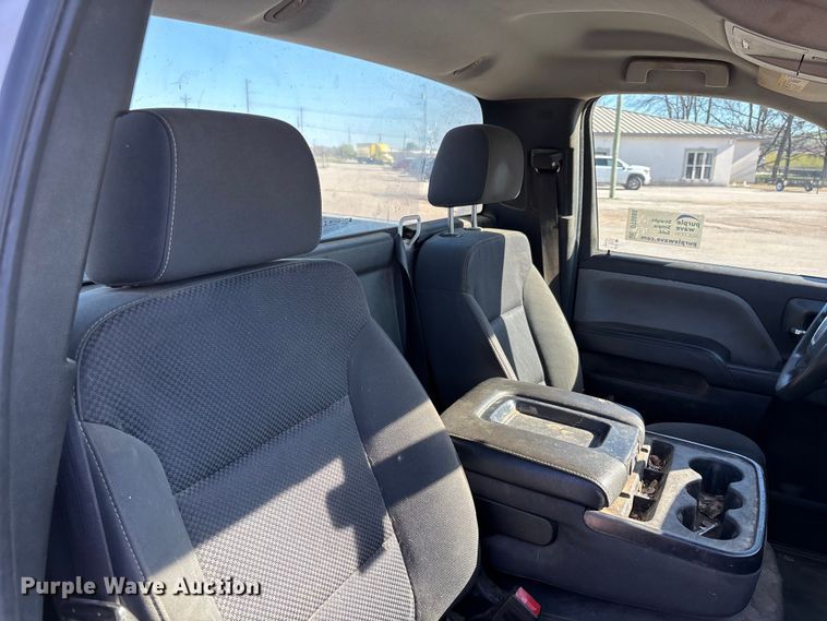 image for item DT0080 2018 GMC Sierra 1500 pickup truck