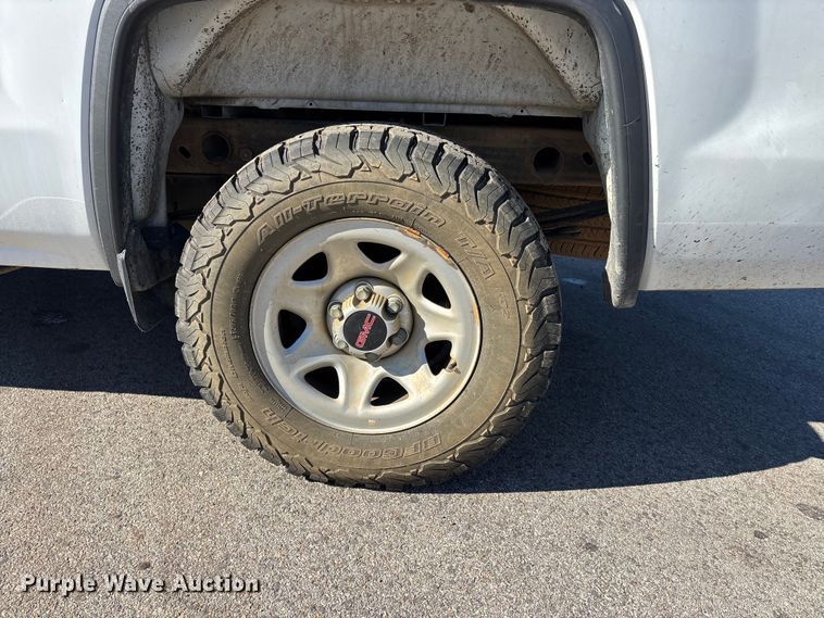 image for item DT0080 2018 GMC Sierra 1500 pickup truck