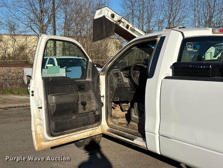 image for item DT0081 2011 Ford F150 pickup truck