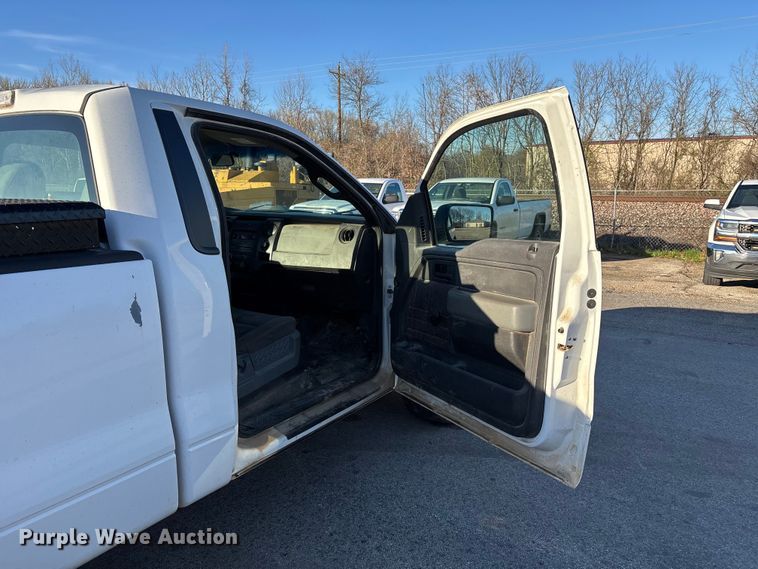 image for item DT0081 2011 Ford F150 pickup truck