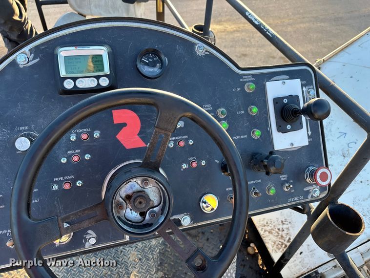 image for item DT0084 2006 Roadtec MTV-1000C material transfer vehicle